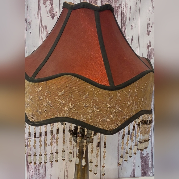Dale Tiffany Victorian Style Beaded Lamp Shade #1 - Picture 2 of 9